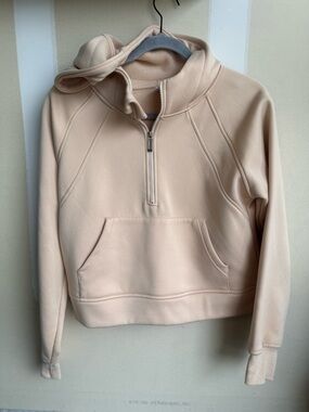 NWOT Half-Zip Hooded Pullover Sweatshirt - Cream